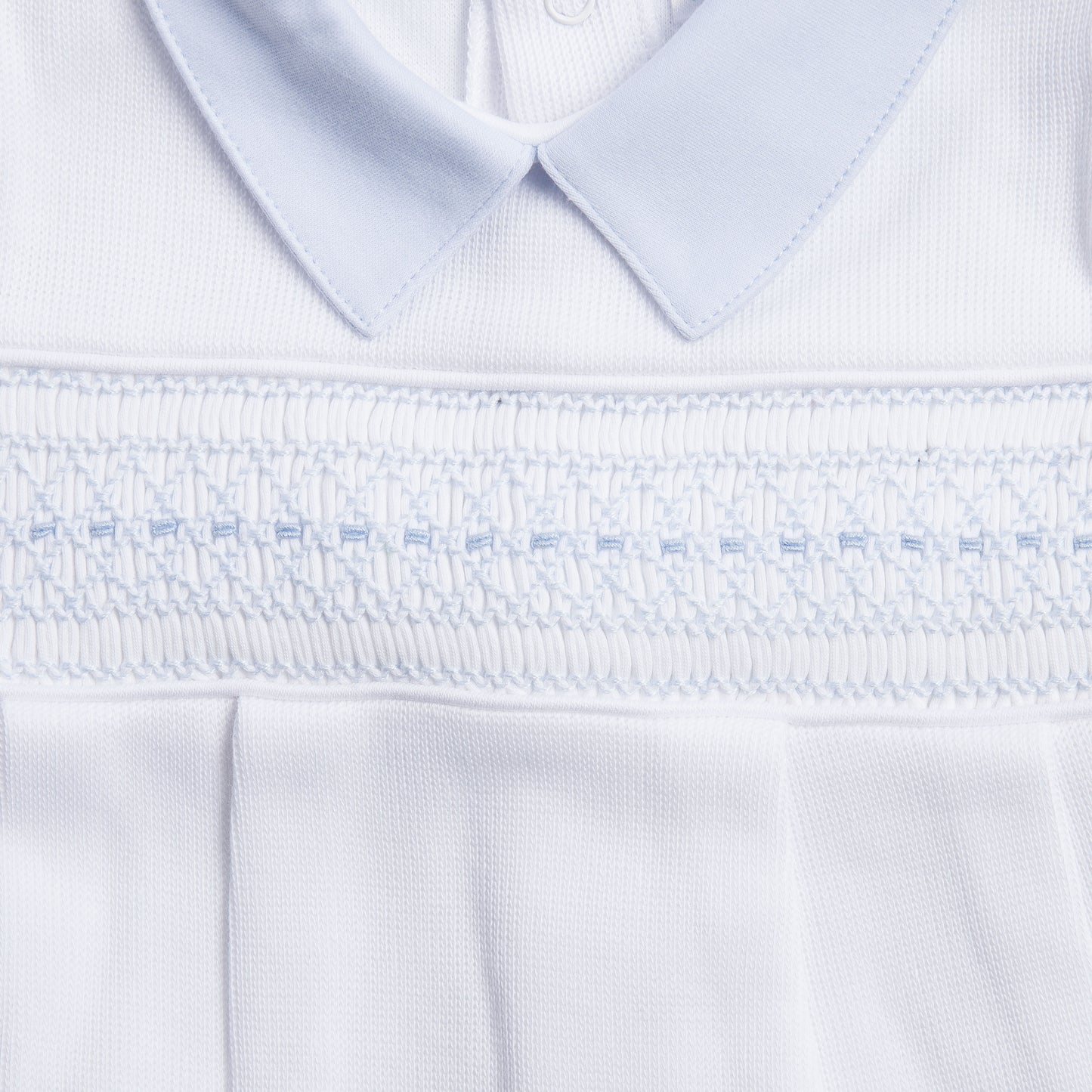 Macacão Longo Branco Smock Clássico Azul Ponto Inglês em Algodão Pima Peruano