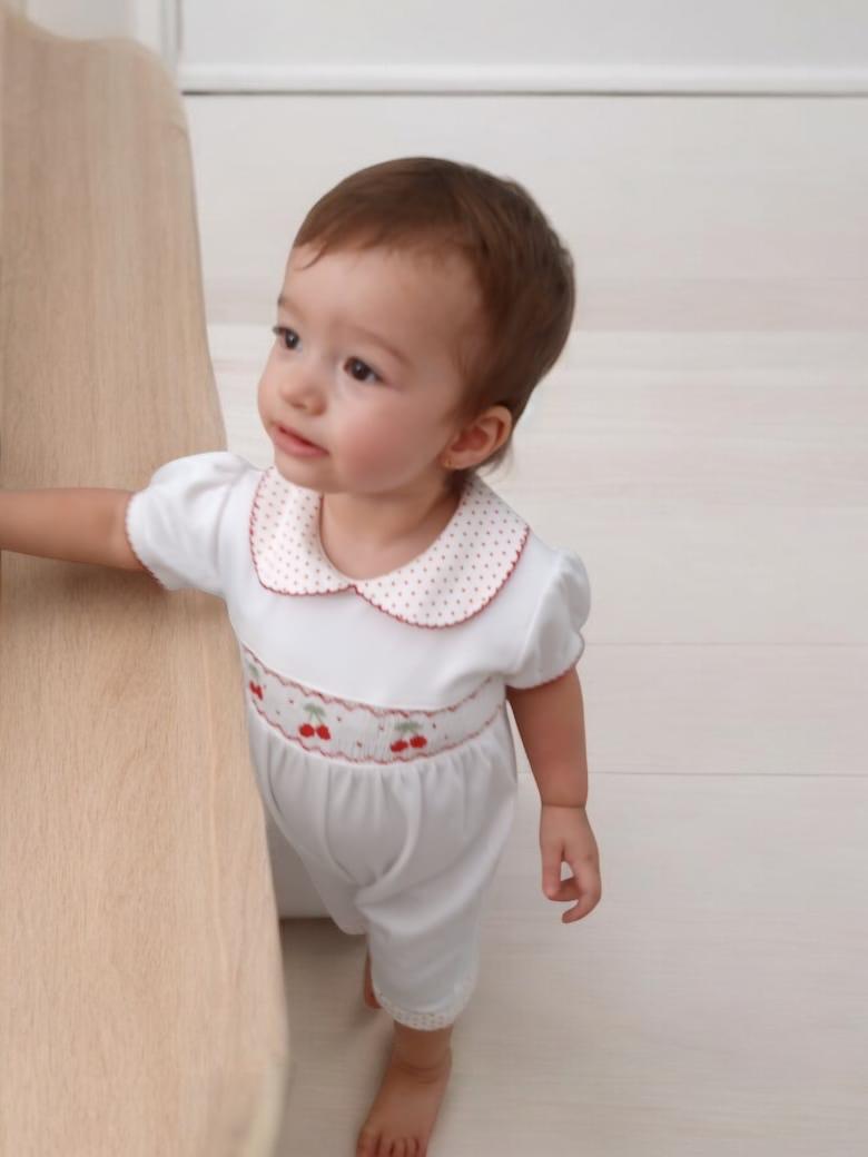 Macacão Curto Smock Cherry
