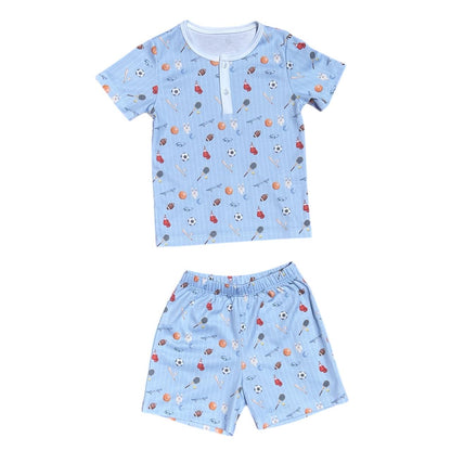 Pijama Curto Estampa Esportes e Bola em Algodão Pima Peruano